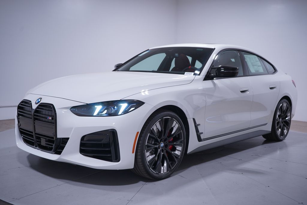 Thumbnail: 2026 BMW 4 Series - 1