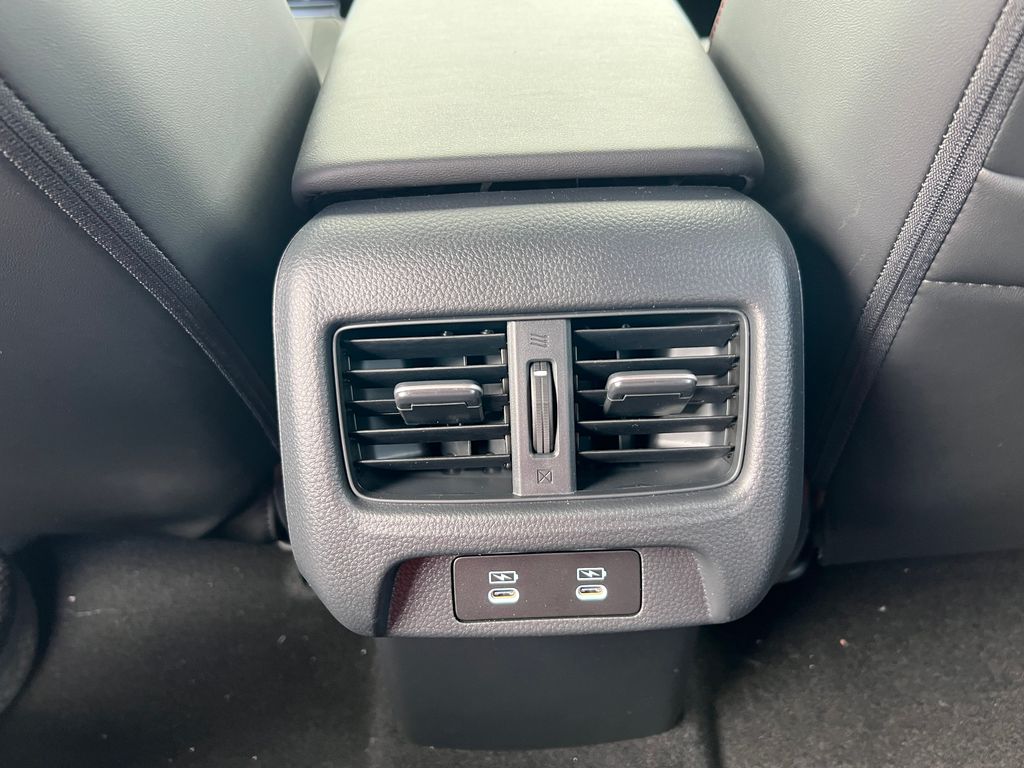 Thumbnail: 2025 Acura ADX - 22