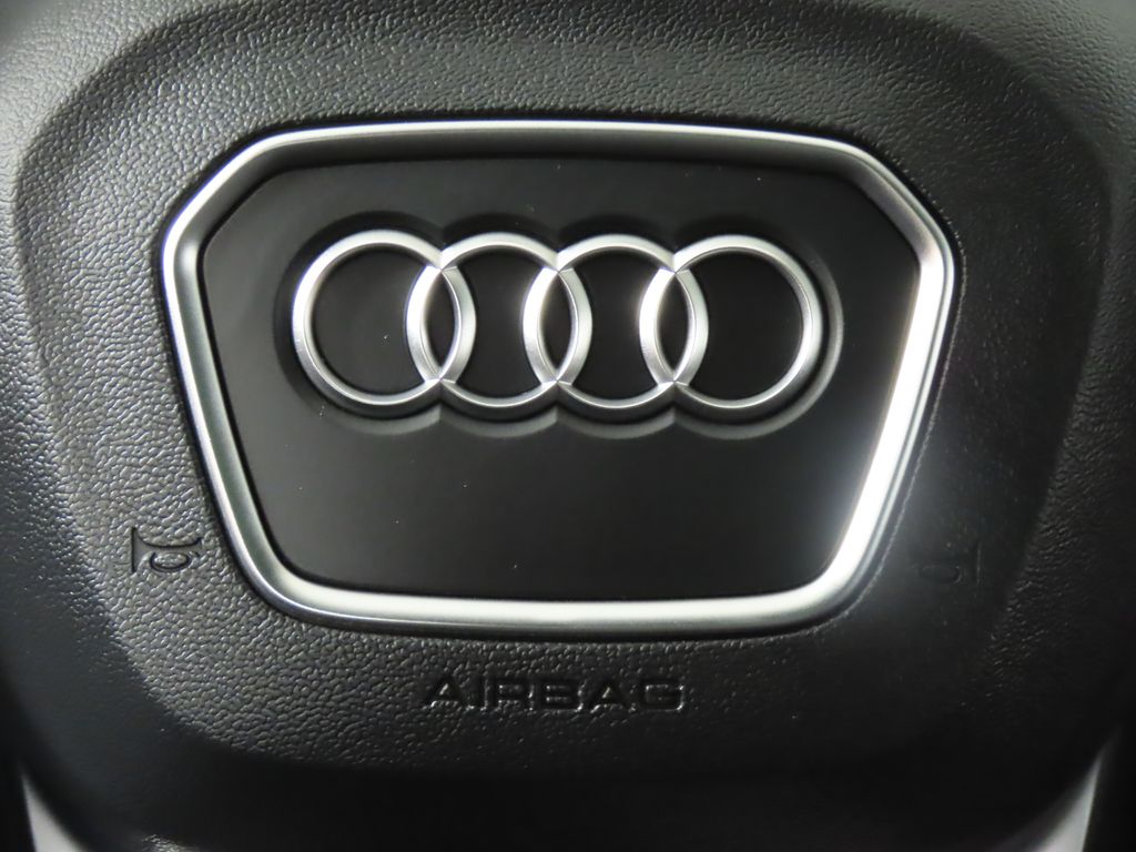 Thumbnail: 2025 Audi Q3 - 18