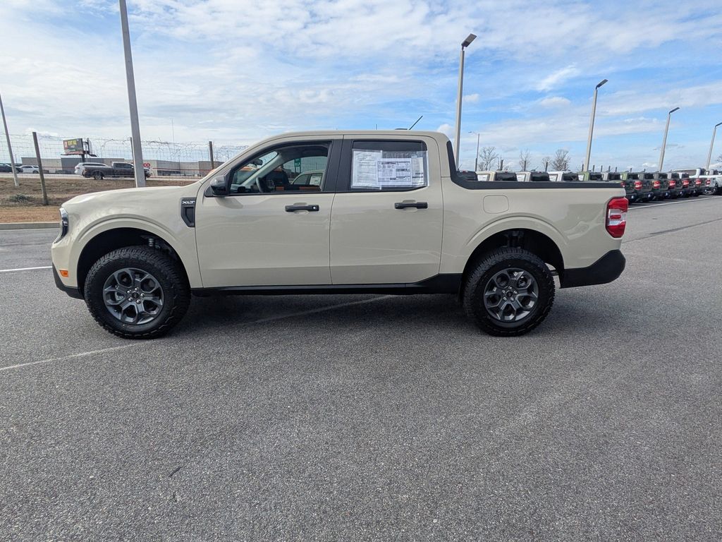 2025 Ford Maverick XLT