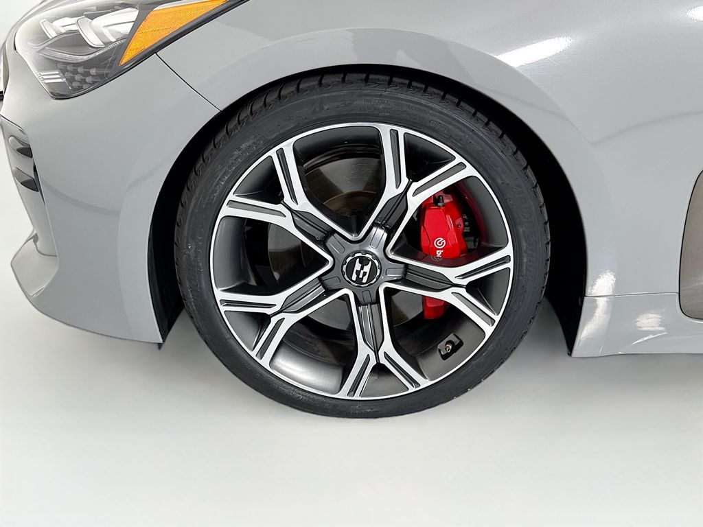 Thumbnail: 2020 Kia Stinger - 31