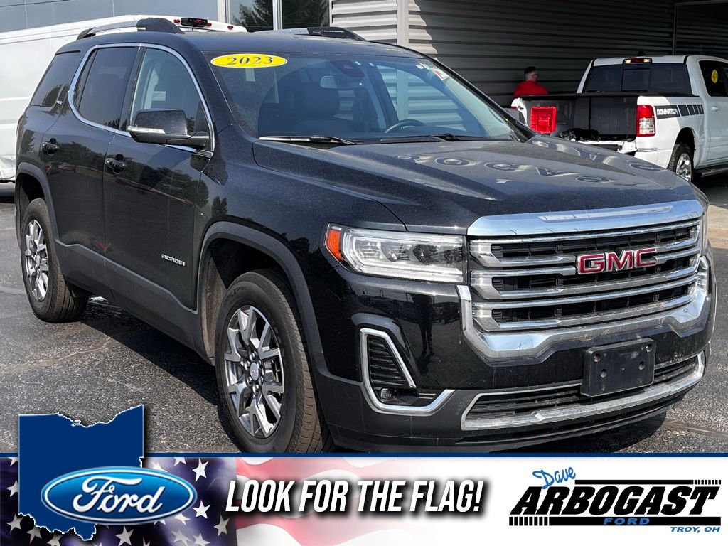 2023 GMC Acadia SLT AWD