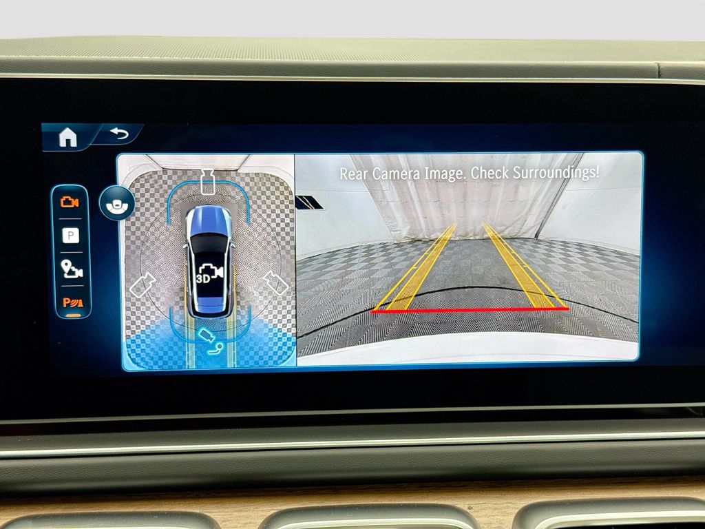 Thumbnail: 2026 Mercedes-Benz GLE - 16