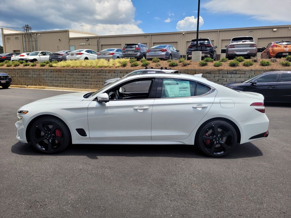 New 2026 White Genesis 3.3T Sport Prestige image 4