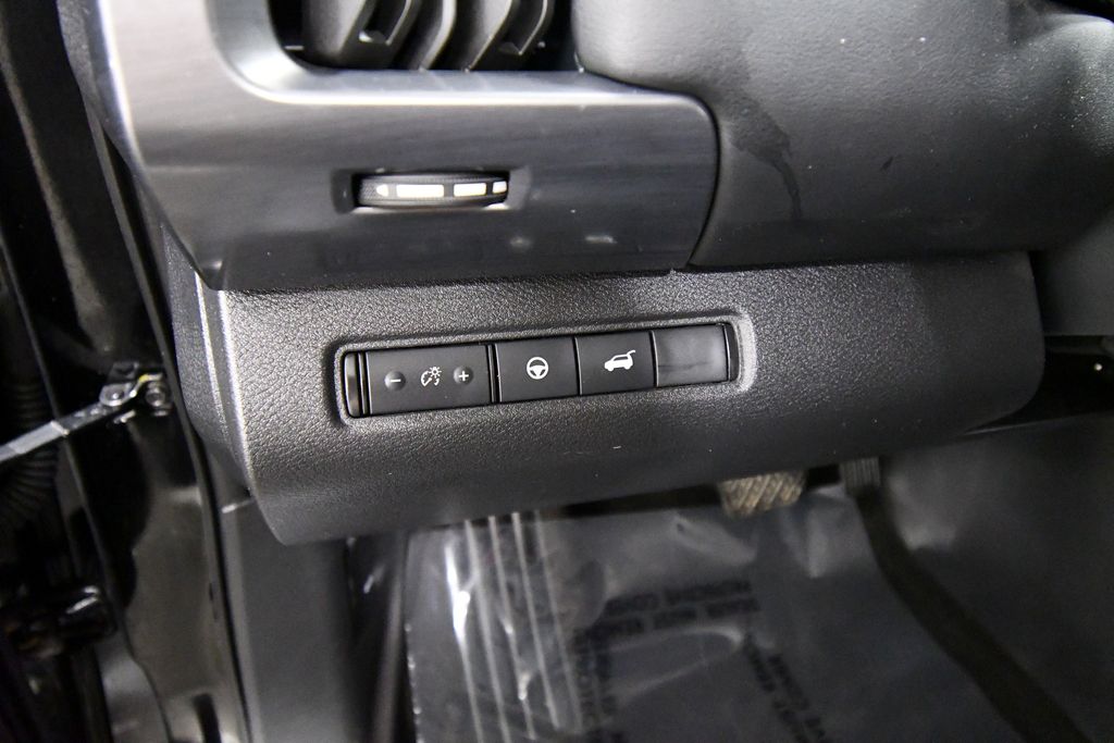 Used 2024 Nissan Pathfinder SUV