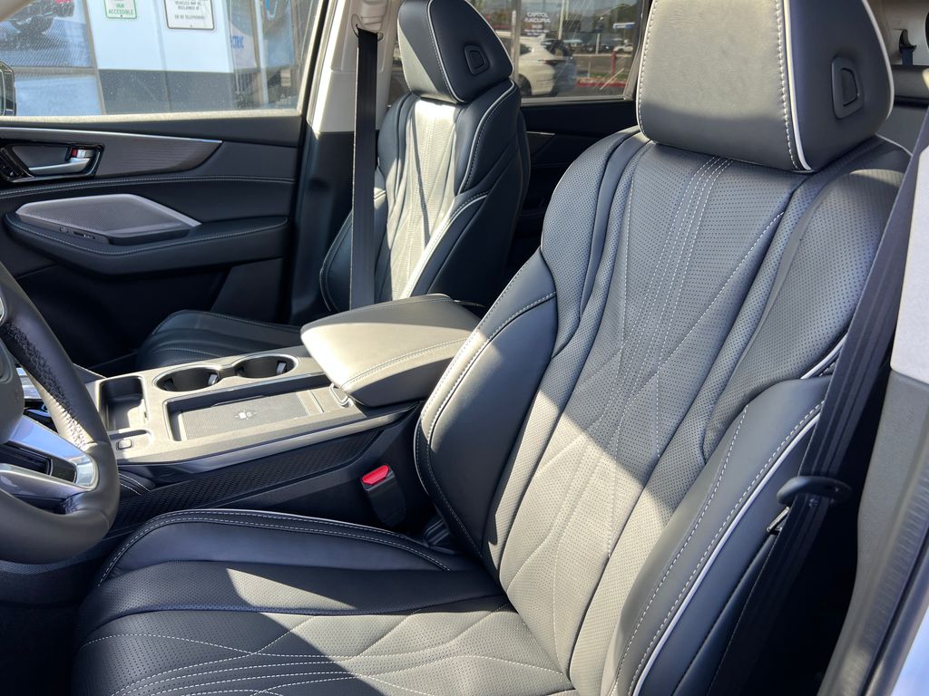 Thumbnail: 2026 Acura MDX - 16