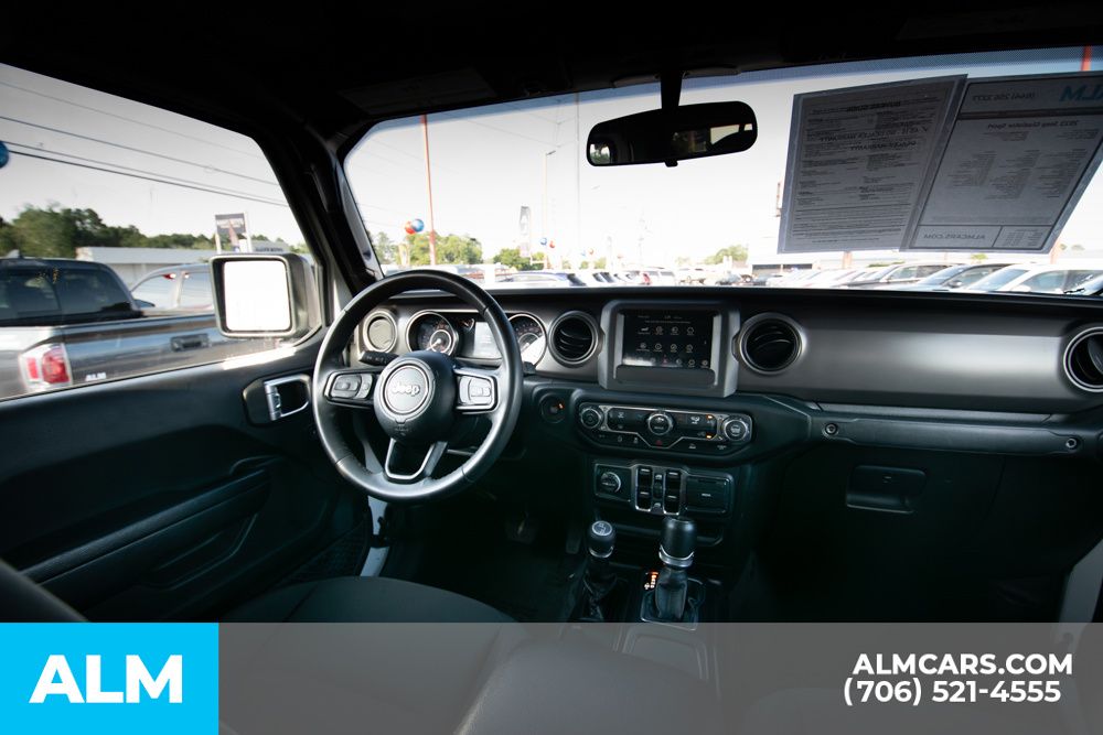 2023 Jeep Gladiator Sport photo 22