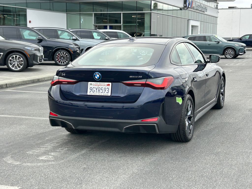 Thumbnail: 2023 BMW i4 - 5