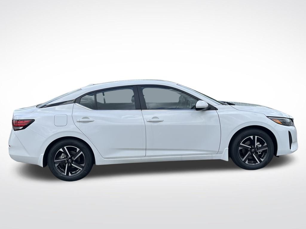 2025 Nissan Sentra SV photo