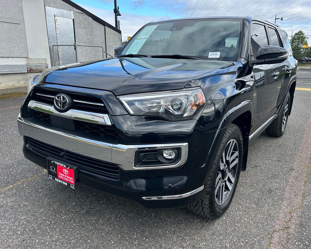 Midnight Black Metallic 2022 Toyota 4Runner Limited 4WD SUV / Crossover All-Wheel Drive 5-Speed Automatic