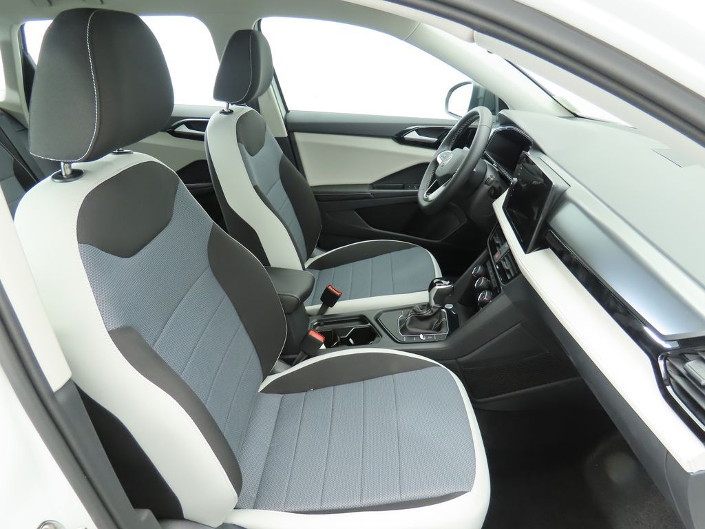 Thumbnail: 2026 Volkswagen Taos - 18