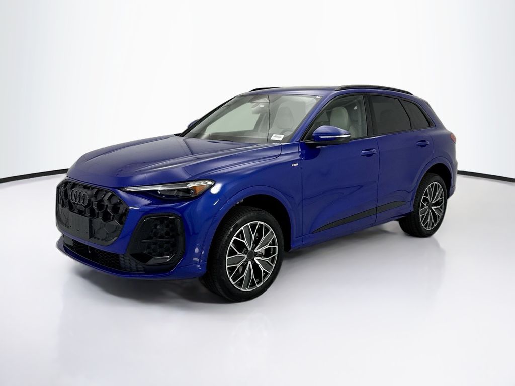 Thumbnail: 2026 Audi Q5 - 1