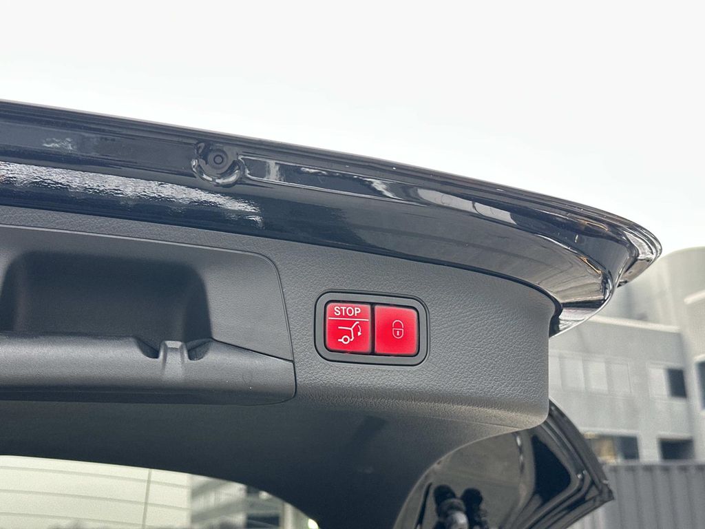 Thumbnail: 2025 Mercedes-Benz GLA - 27