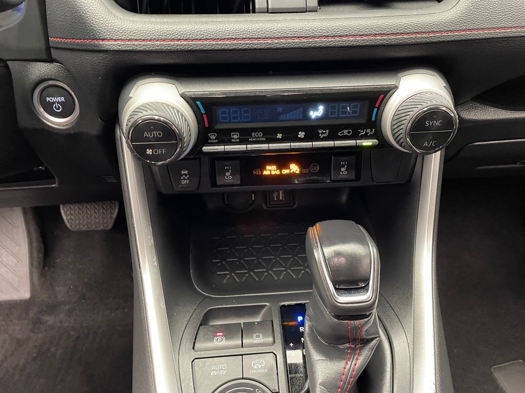 Thumbnail: 2023 Toyota RAV4 - 27