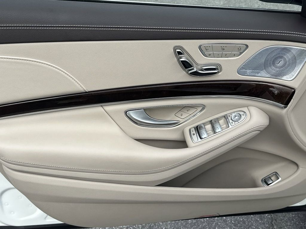 2020 Mercedes-Benz S-Class S 560 11