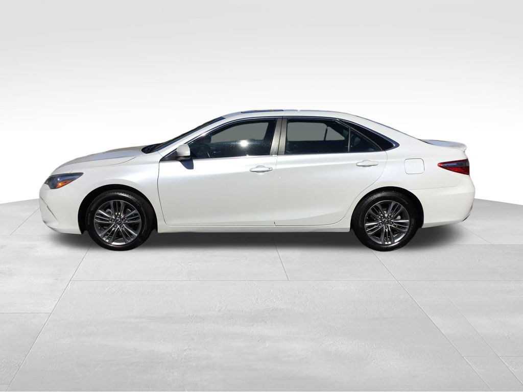 Thumbnail: 2016 Toyota Camry - 2