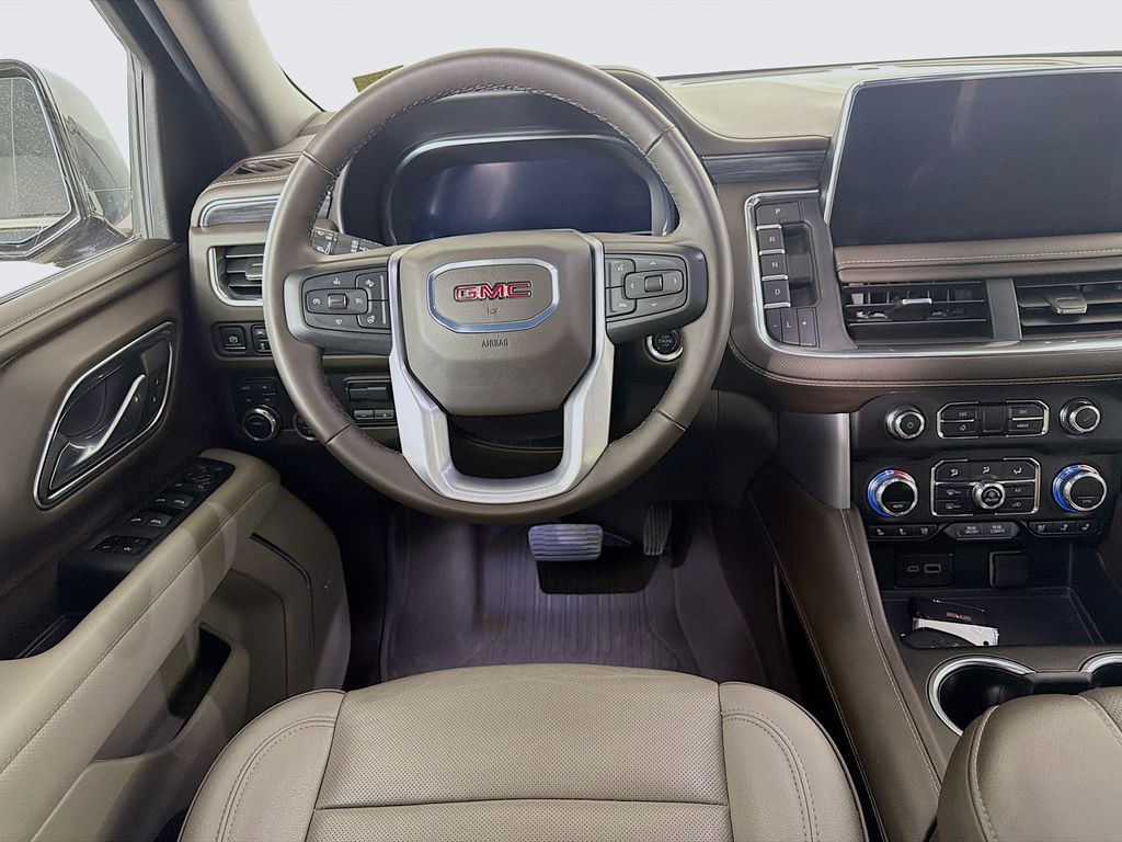 Used 2024 GMC Yukon XL SUV