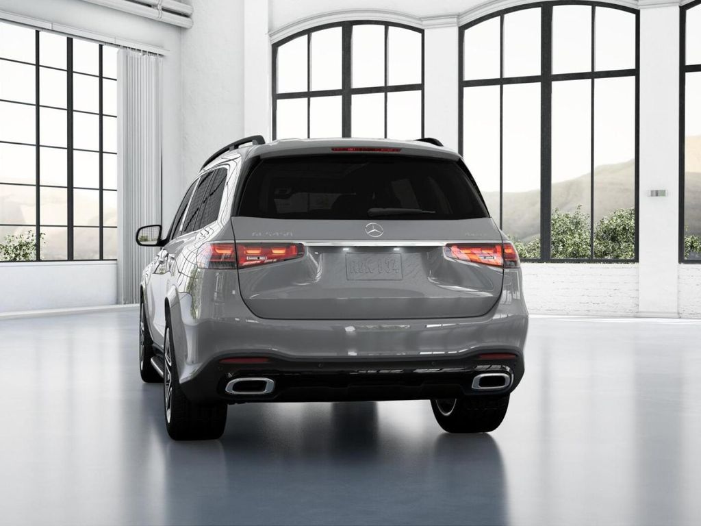 2025 Mercedes-Benz GLS 450 4MATIC 26