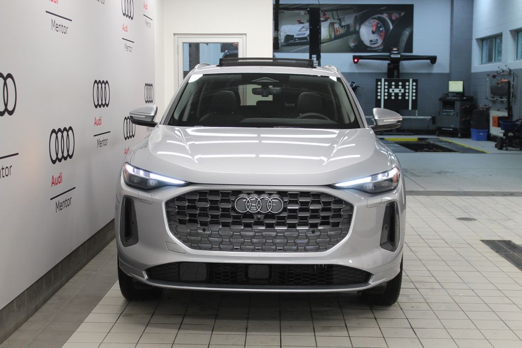 Thumbnail: 2026 Audi Q5 - 9