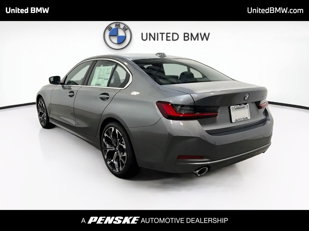 Thumbnail: 2026 BMW 3 Series - 7