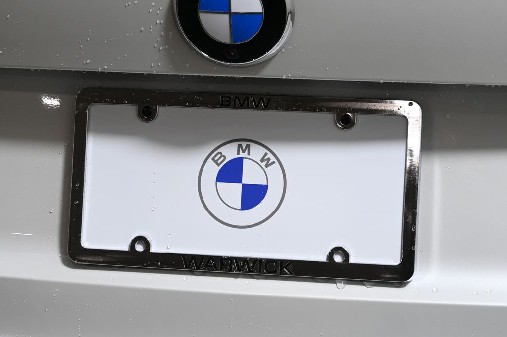 Thumbnail: 2026 BMW 4 Series - 14