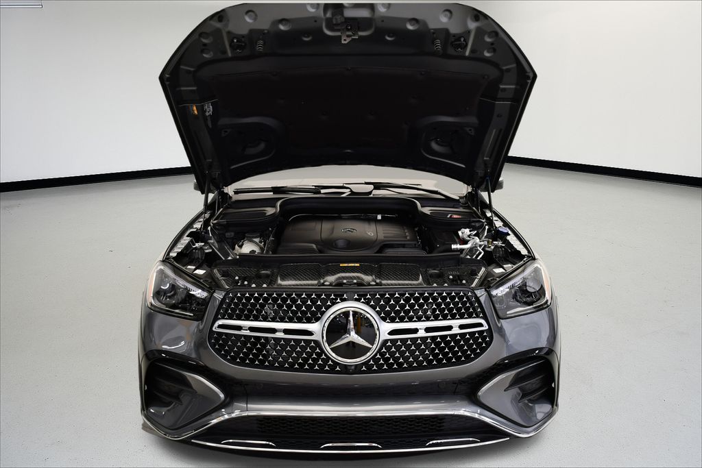 Thumbnail: 2026 Mercedes-Benz GLE - 12