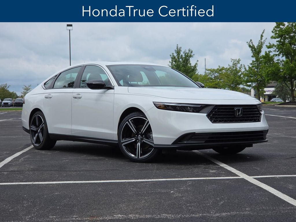 Certified Used 2023 White Honda Sport image 3