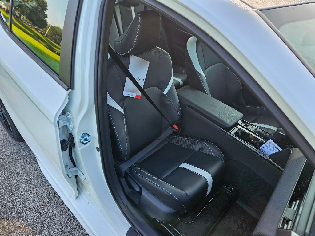 Thumbnail: 2025 Toyota Camry - 15