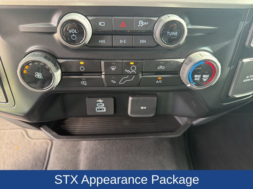 2025 Ford F-350 Super Duty XL