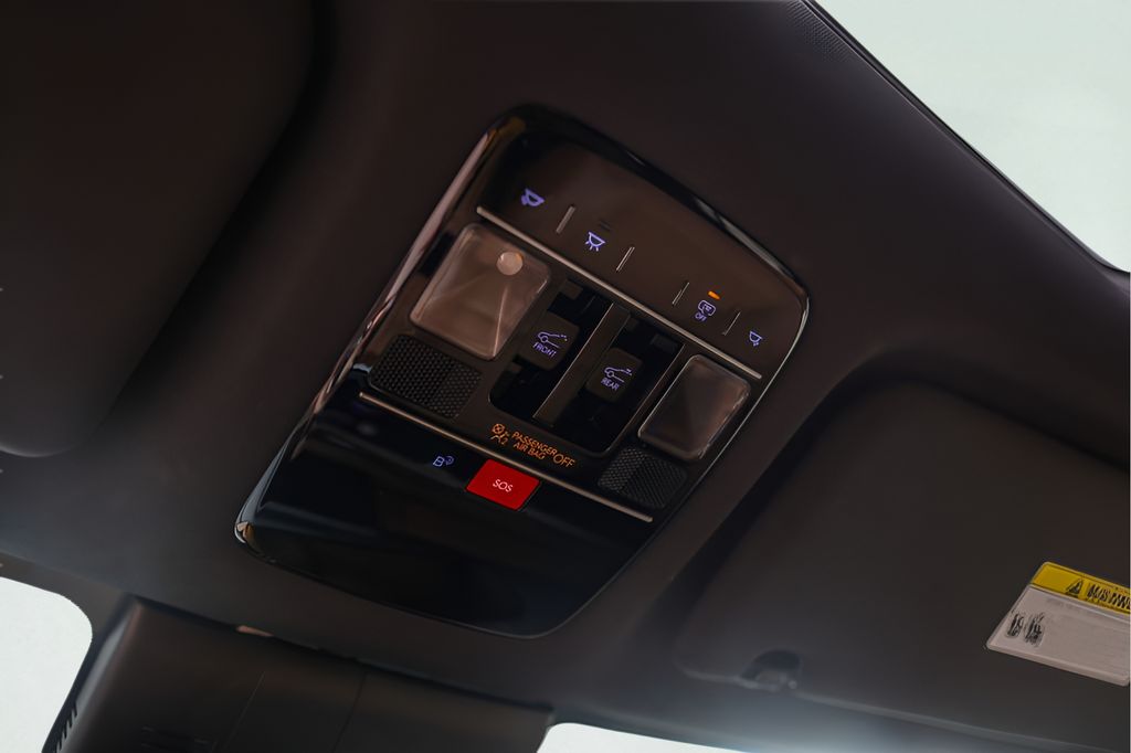 Used Car 2024 Hyundai Santa Fe Hybrid  Limited For Sale Under $40,000 In Austin, Texas