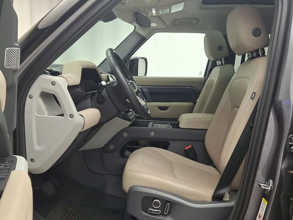Thumbnail: 2023 Land Rover Defender - 14