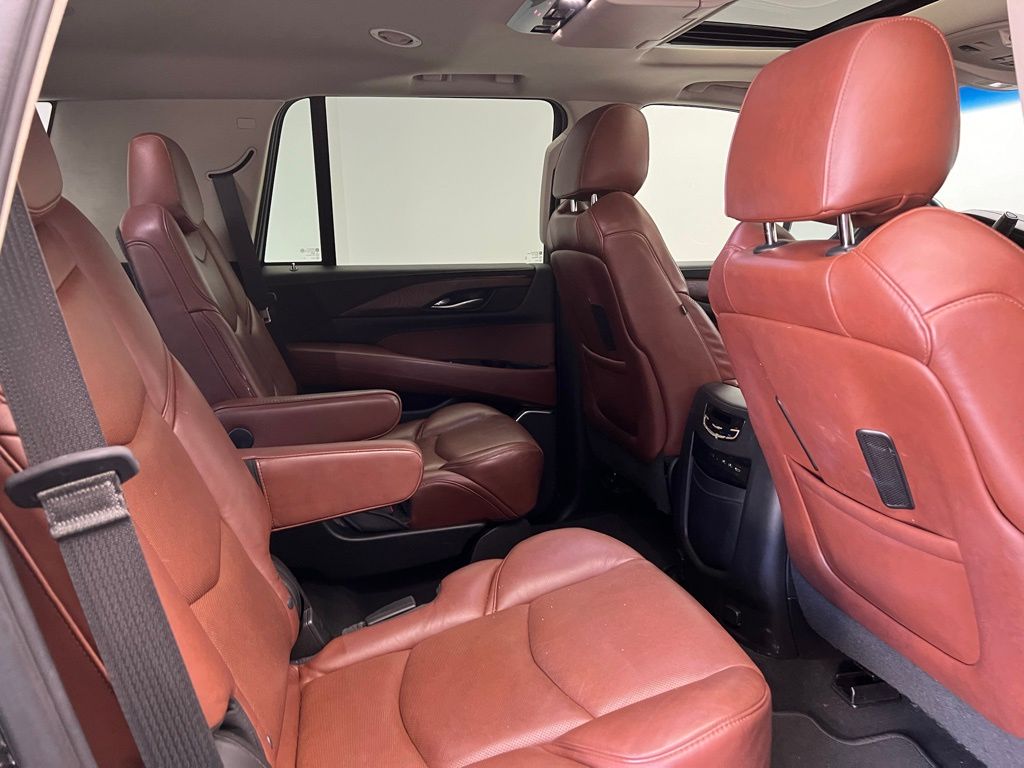 2019 Cadillac Escalade Premium Luxury 8