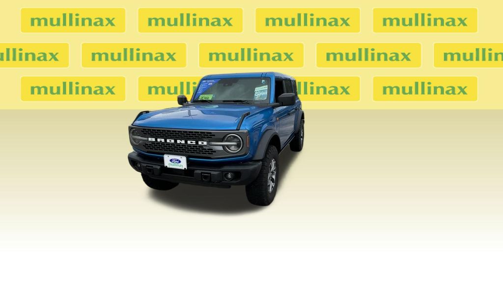 Certified Used 2025 Blue Ford Badlands image 33