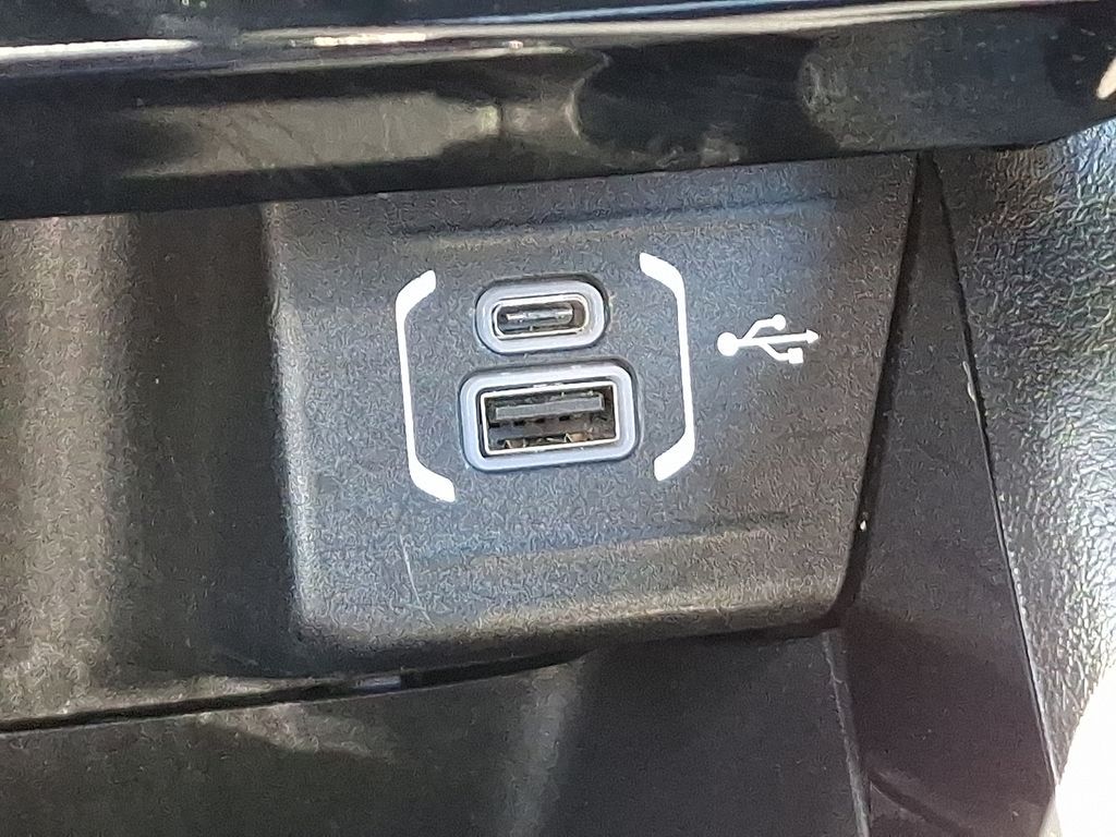 Thumbnail: 2024 Jeep Compass - 25