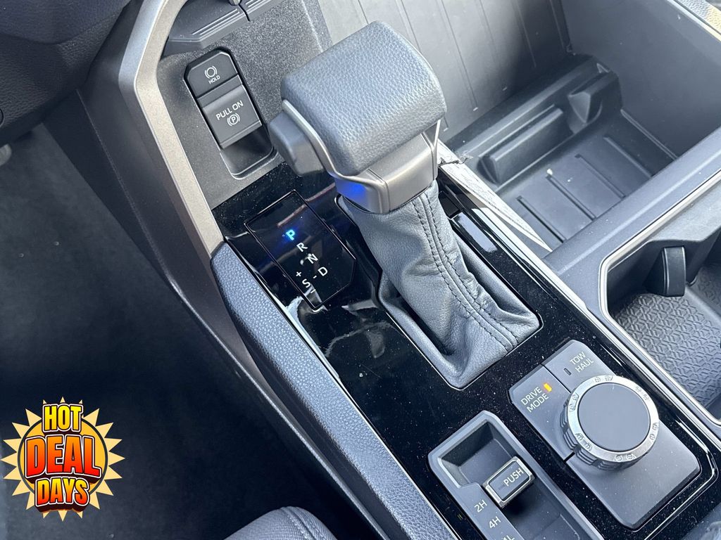 2025 Toyota Tundra SR5 - Photo 24