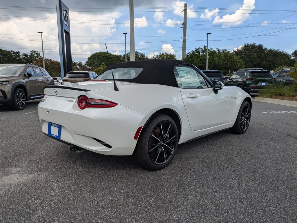 2026 Mazda MX-5 Miata Grand Touring