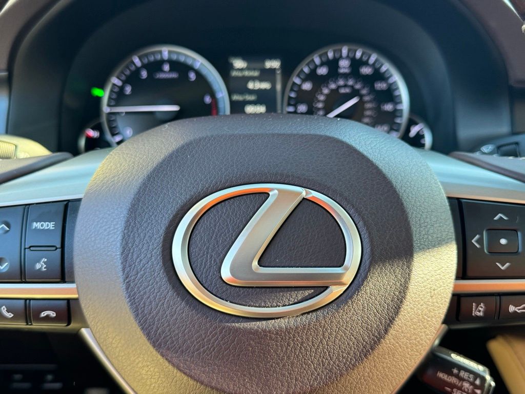 2018 Lexus ES 350 28