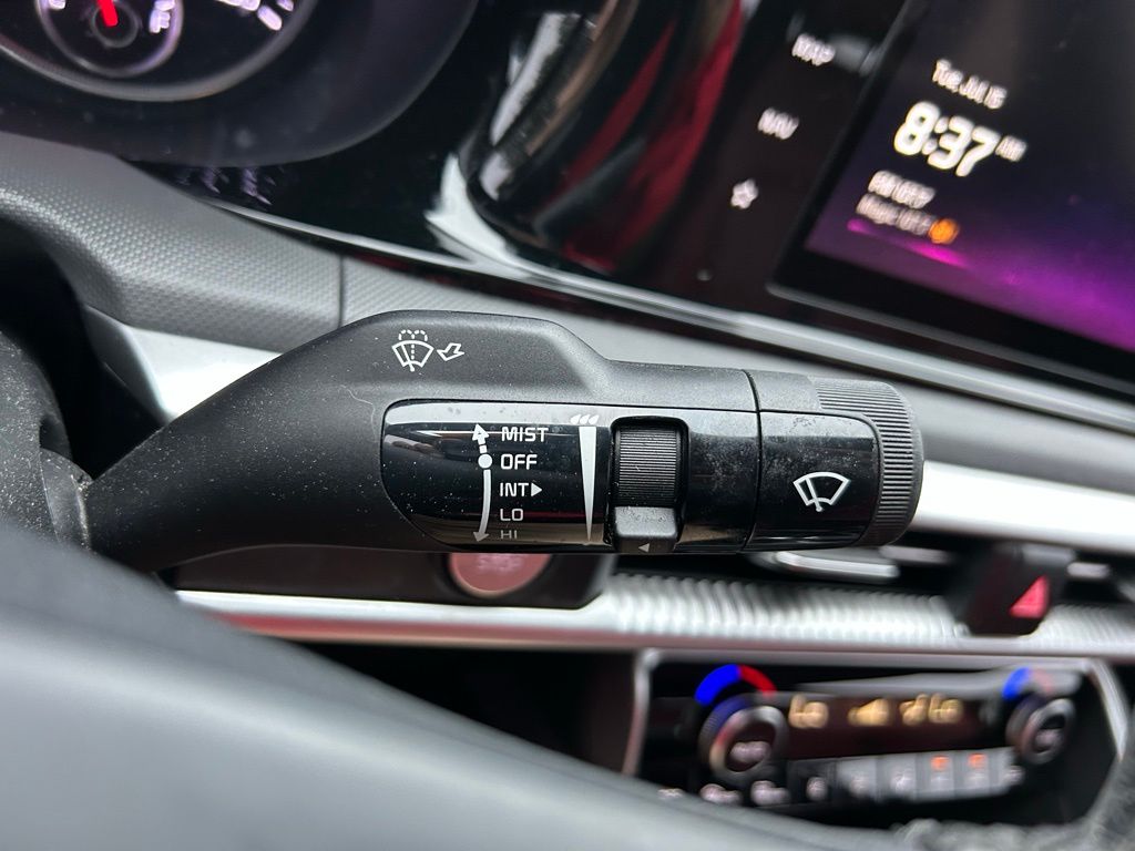 Thumbnail: 2023 Kia K5 - 21