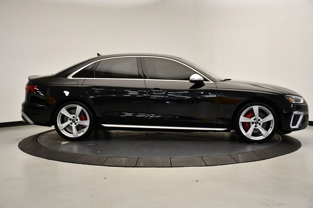 Thumbnail: 2023 Audi S4 - 6