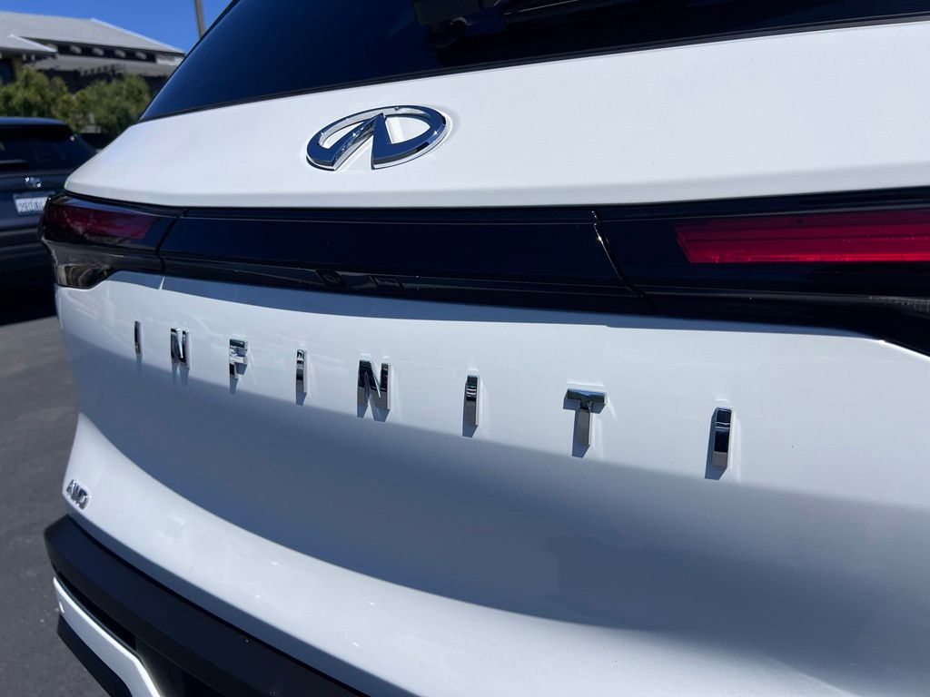 Used 2024 Infiniti QX60 SUV