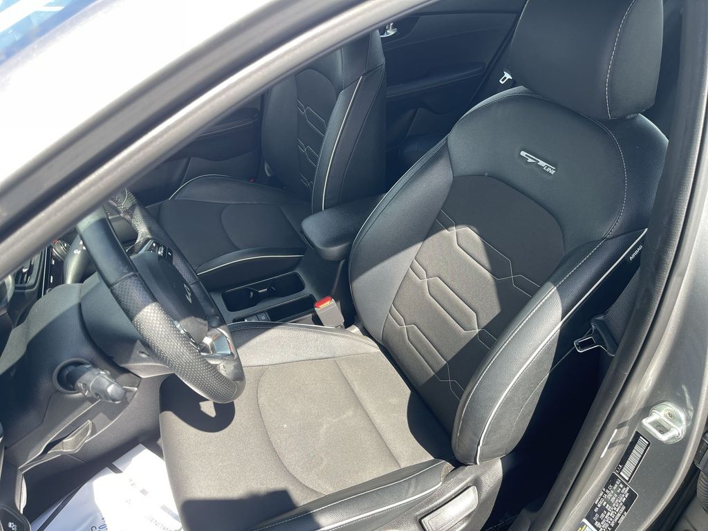 Certified Used 2022 Gray Kia GT-Line image 14