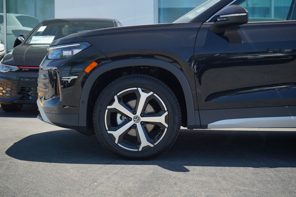 Thumbnail: 2025 Volkswagen Tiguan - 2