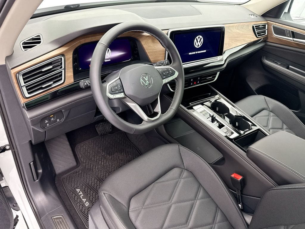 Thumbnail: 2026 Volkswagen Atlas - 9