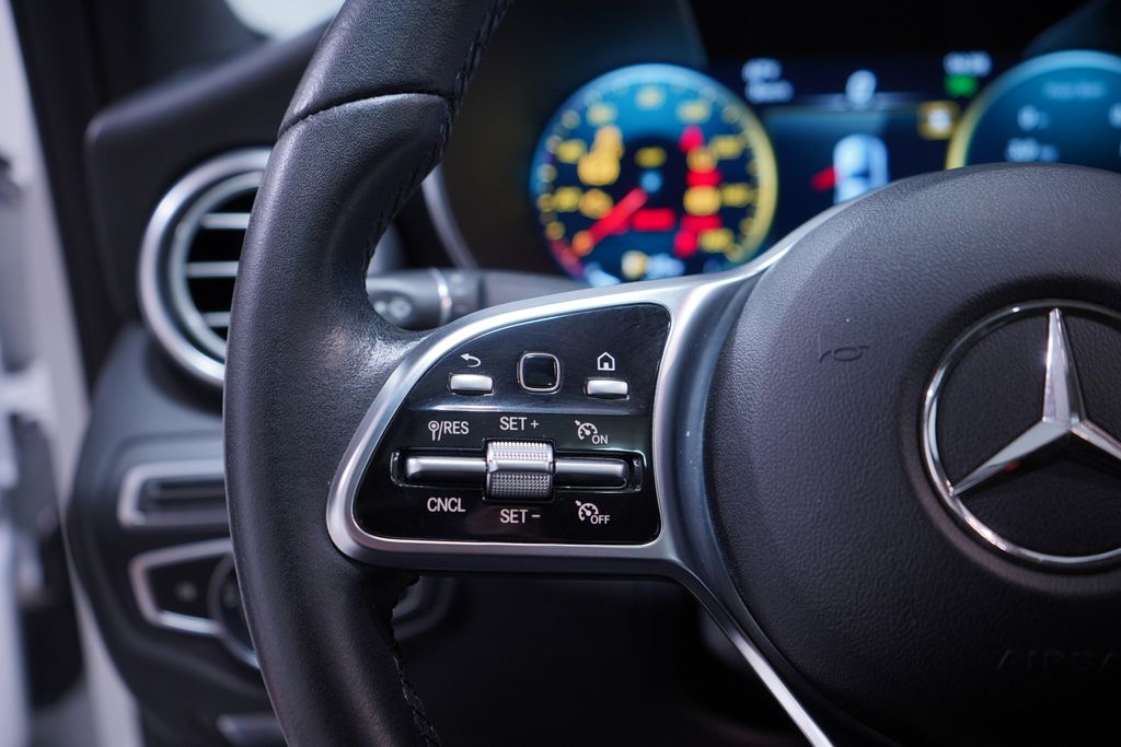 Thumbnail: 2020 Mercedes-Benz C-Class - 20