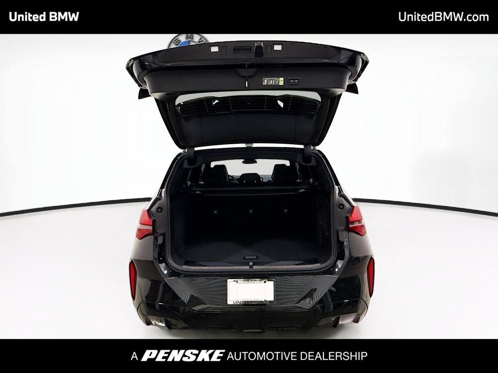 Thumbnail: 2026 BMW X3 - 14