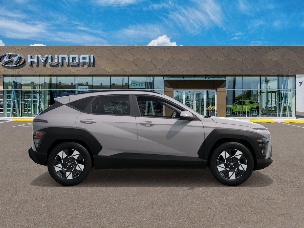 2025 Hyundai Kona SEL 7