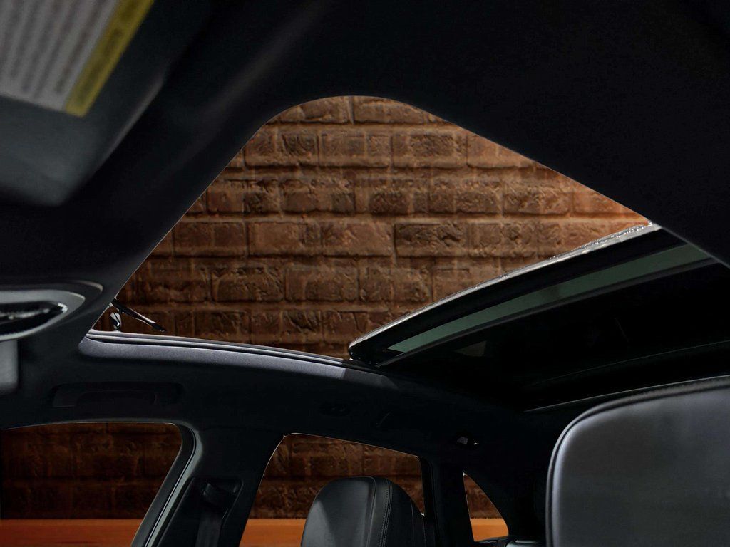 Used 2024 Chalk Porsche  image 15