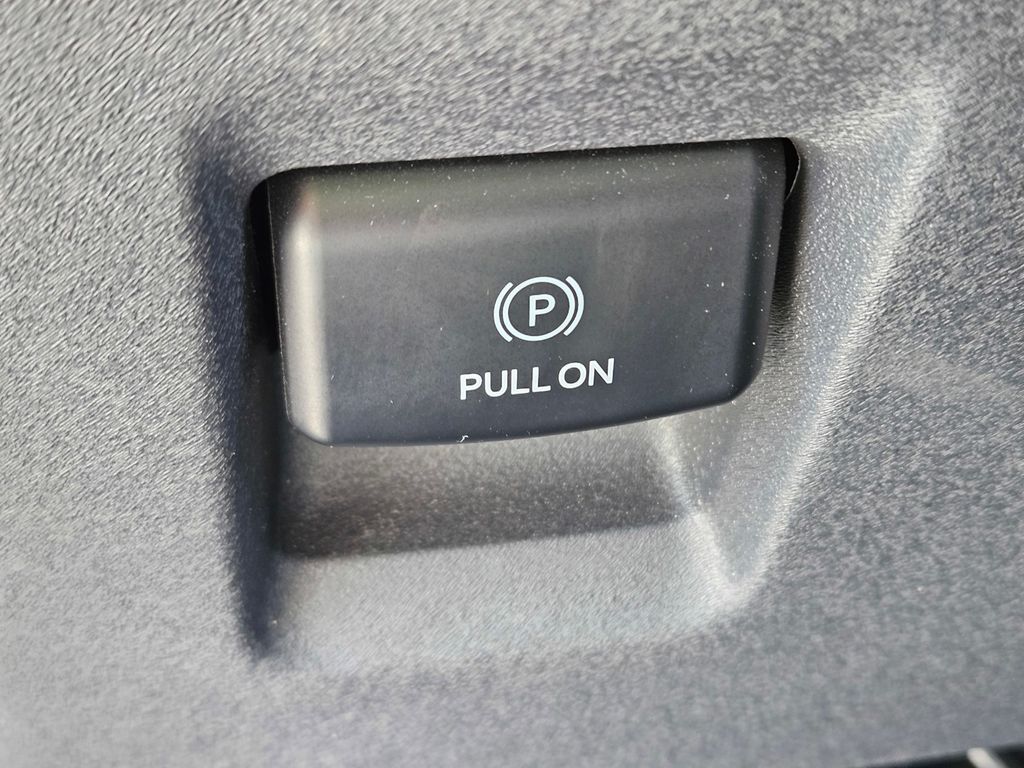 Used Car 2025 Ford Expedition  Platinum For Sale Under $80,000 In San Marcos, Texas