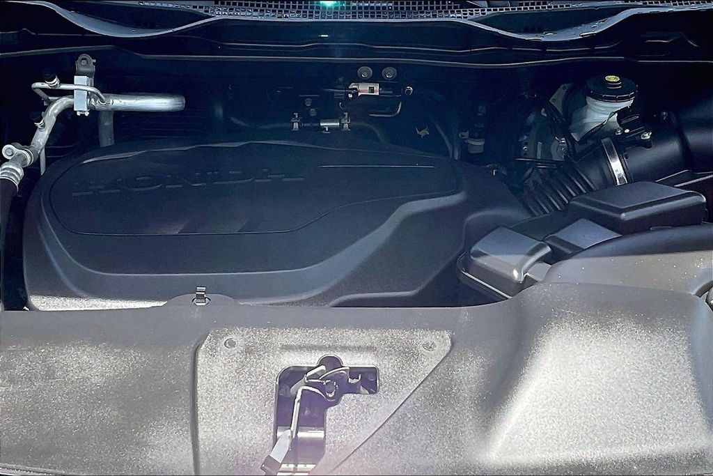 Used 2021 Honda Odyssey Van