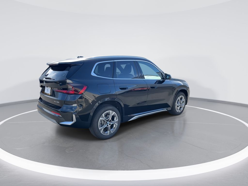 Thumbnail: 2026 BMW X1 - 8